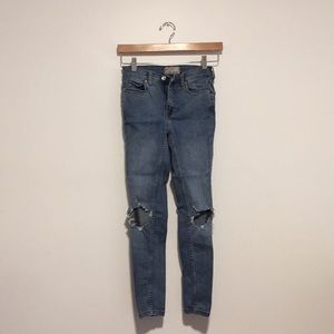 FREE PEOPLE RIPPED HIGH WAISTED JEANS